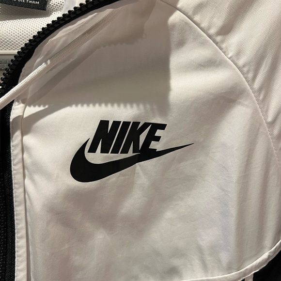 Nike Hooded Athletic zip up - Picture 4 of 4